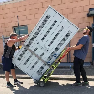SQUARE_Move_Moving_Comox_valley_frieght_delivery_movers_near_me_junk_campbell_river_port_alberni_nanaimo_vancouver_island_Local_Masters_52