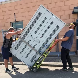 SQUARE_Move_Moving_Comox_valley_frieght_delivery_movers_near_me_junk_campbell_river_port_alberni_nanaimo_vancouver_island_Local_Masters_52